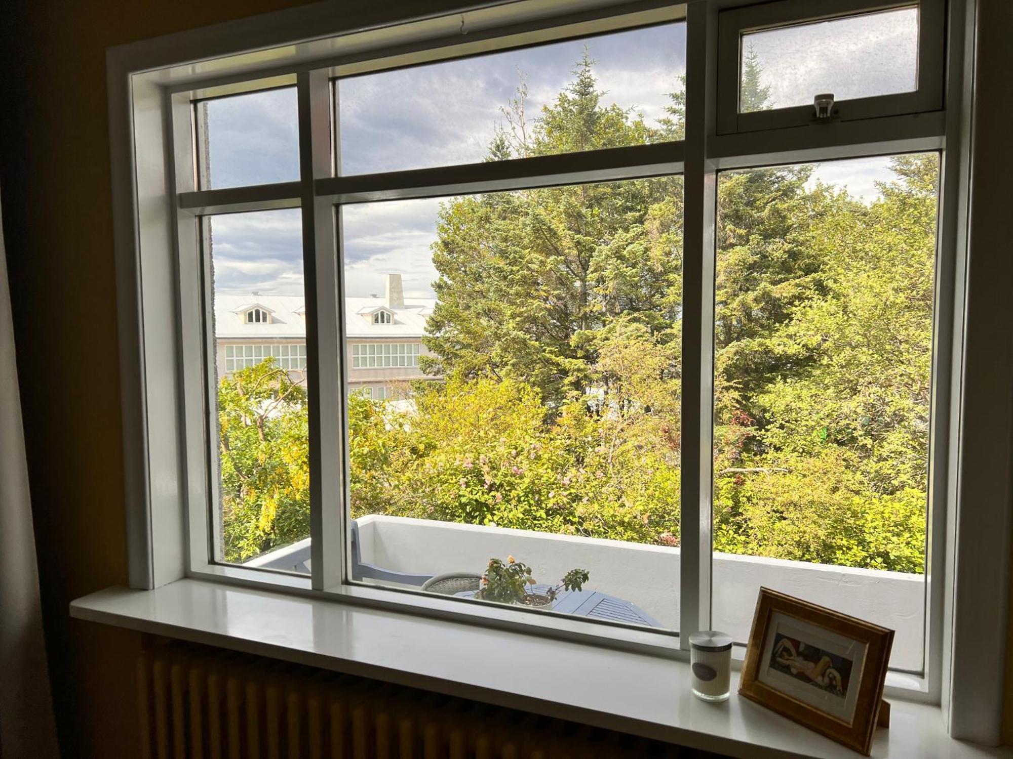Casa Disa - Dreams, A Boutique Guesthouse In Reykjavik City'S Central Park And Botanical Garden In Laugardalur, Hot-Spring-Valley 외부 사진